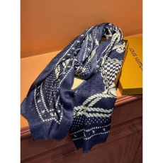 Louis Vuitton Scarf